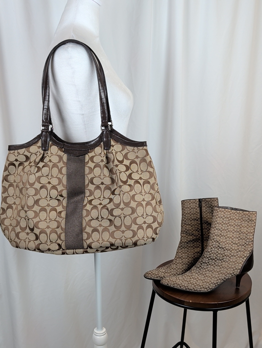 VINTAGE COACH Signature Monogram Tote Bag & Matching Heeled Boots Set Sz 10